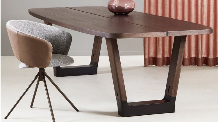 Arco Bold Eettafel