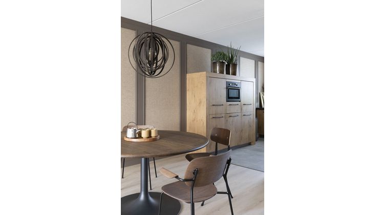Artifort Clarion Eettafel