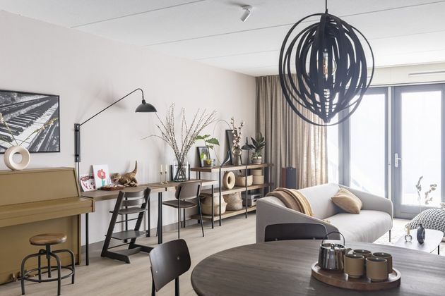 Artifort Clarion Eettafel