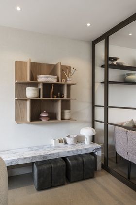 Bert Plantagie Bond Hocker