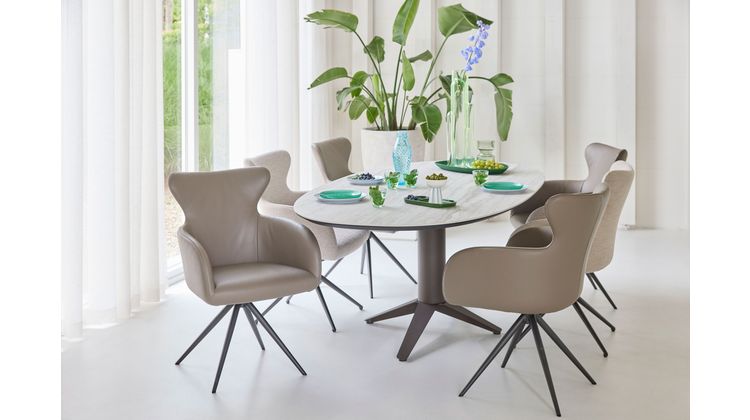 Bert Plantagie Carve Eettafel
