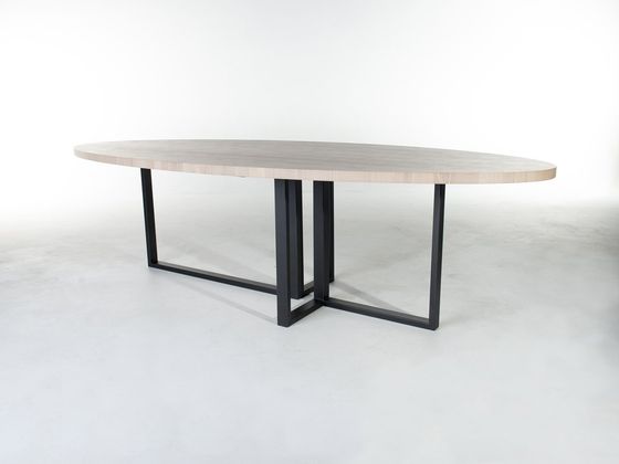 Bert Plantagie Eris Eettafel