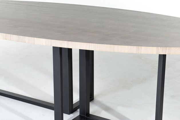 Bert Plantagie Eris Eettafel