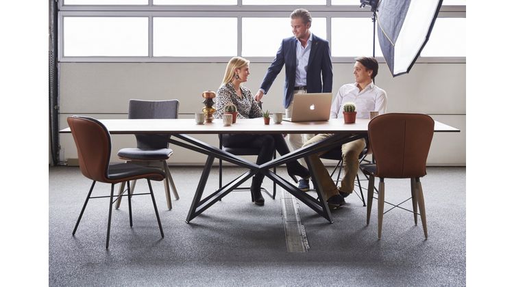 Bert Plantagie Joni Slede Eetkamerstoel