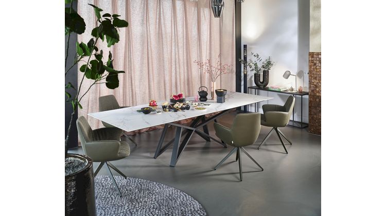 Bert Plantagie Table Talk Eettafel