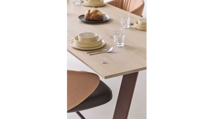 Bert Plantagie Tristan Eettafel