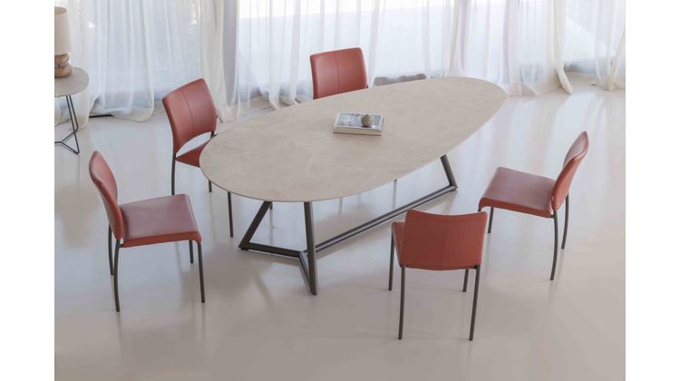 Bree's New World Druppel Eettafel