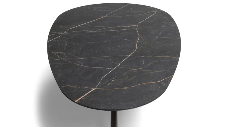 Bree's New World Druppel Eettafel