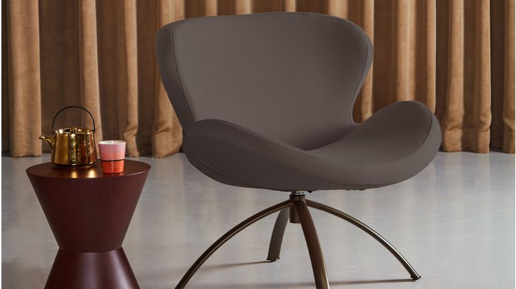 Bree's New World Peggy Draaifauteuil
