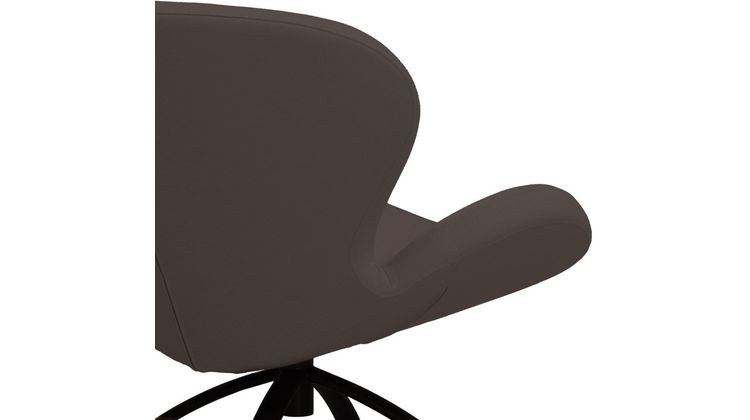 Bree's New World Peggy Draaifauteuil