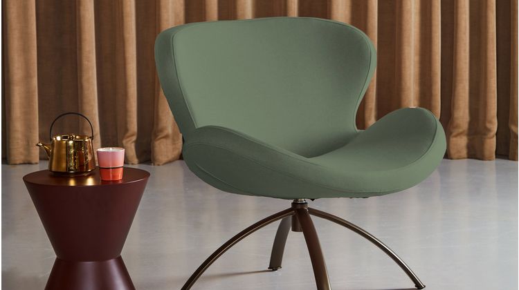 Bree's New World Peggy Draaifauteuil