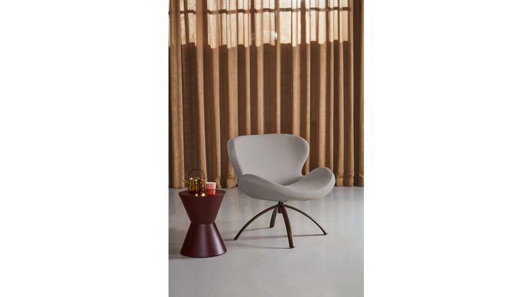 Bree's New World Peggy Draaifauteuil