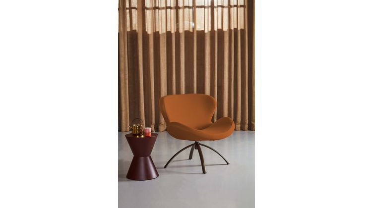 Bree's New World Peggy Draaifauteuil