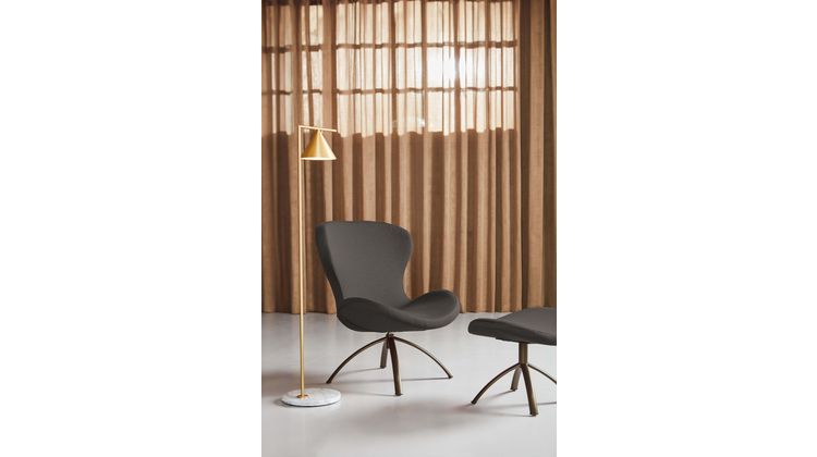 Bree's New World Ruby Draaifauteuil