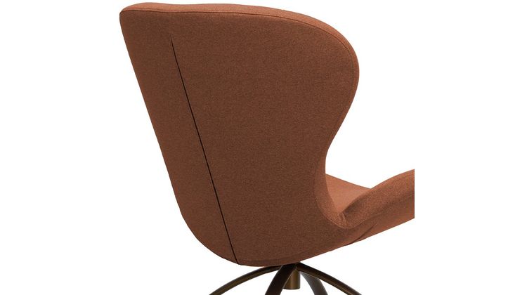 Bree's New World Ruby Draaifauteuil