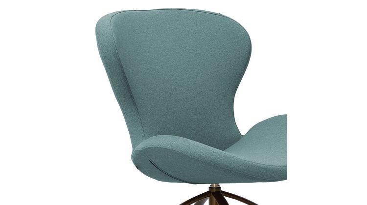 Bree's New World Ruby Draauifauteuil