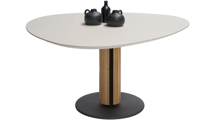 Bree's New World Steely Eettafel