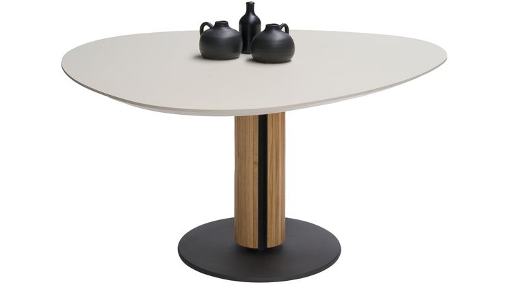 Bree's New World Steely Eettafel