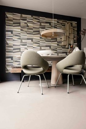 Bree's New World Storq Eettafel
