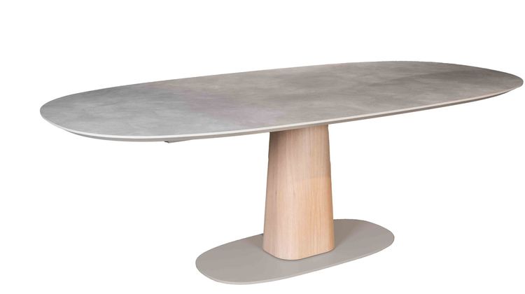 Bree's New World Storq Eettafel