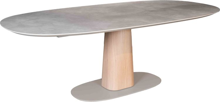 Bree's New World Storq Eettafel