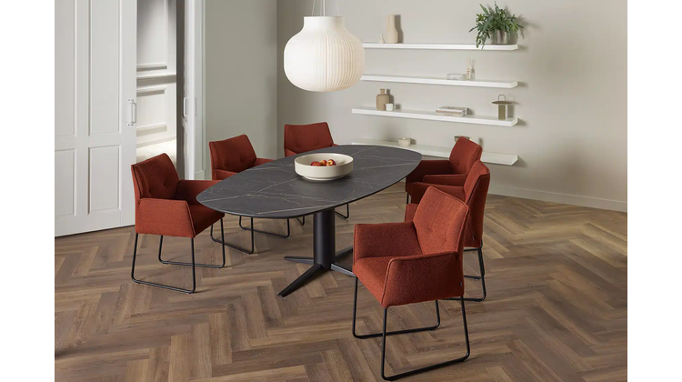 Bree's New World Thor Eettafel