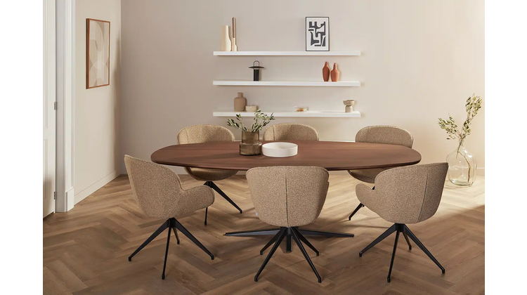 Bree's New World Thor Eettafel