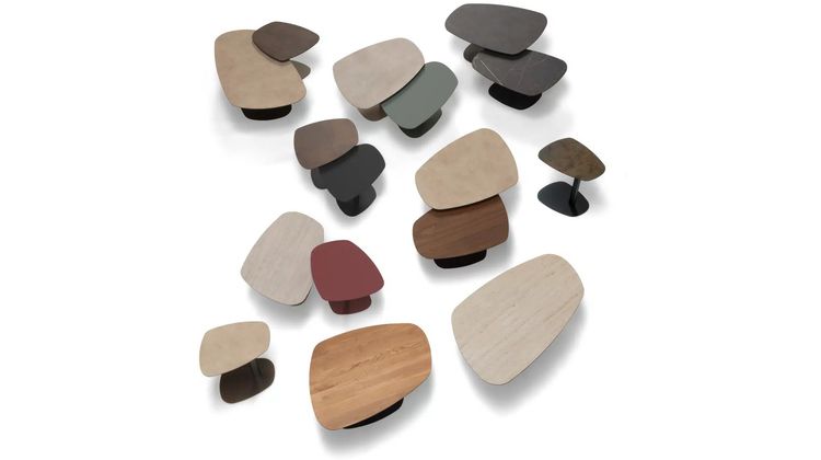 Bree's New World Trapea Banktafel