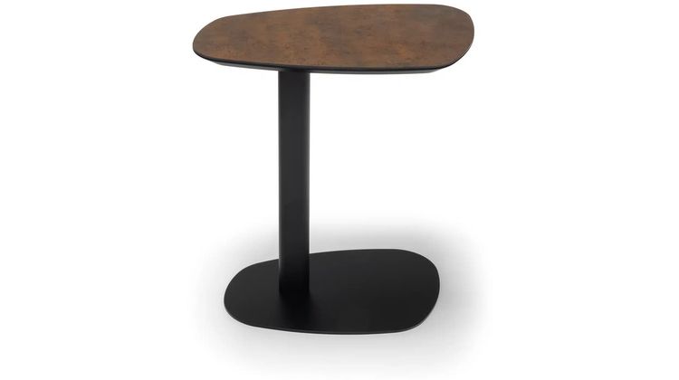 Bree's New World Trapea Banktafel