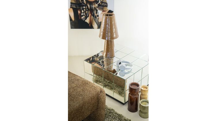 By Boo Clayton Mustard Tafellamp