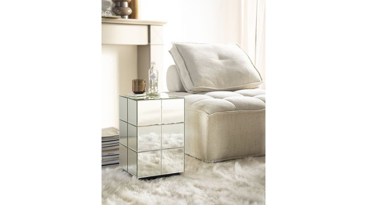 By Boo Flectron Bijzettafel