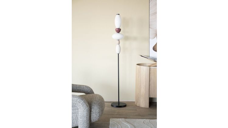 By Boo Garca Hanglamp