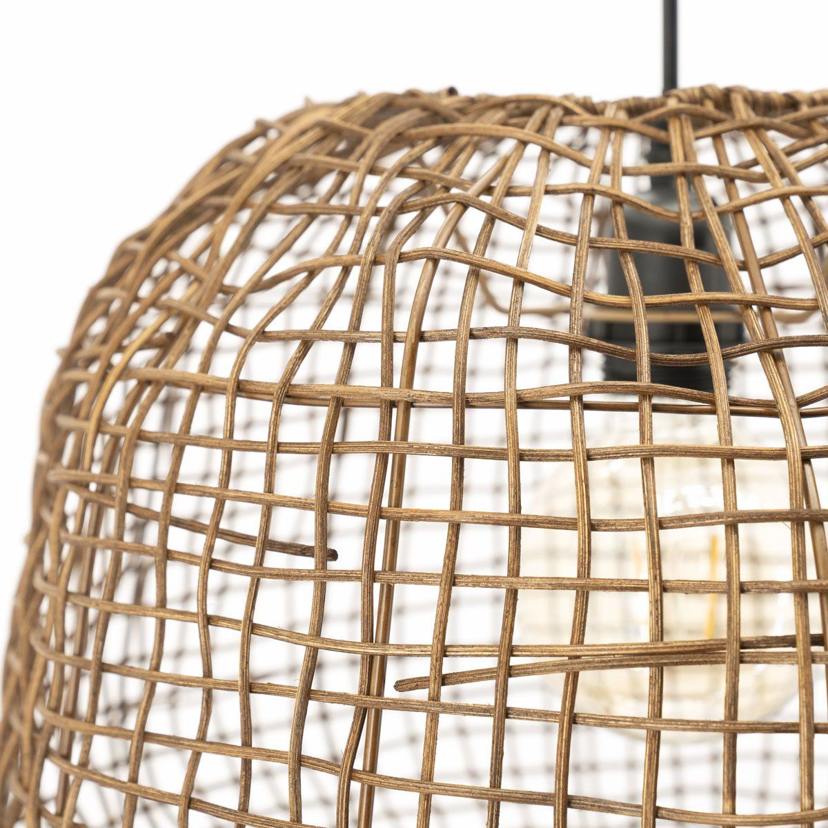 By Boo Hata Hanglamp
