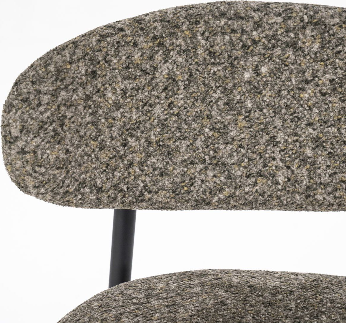 By Boo Jari Barstoel