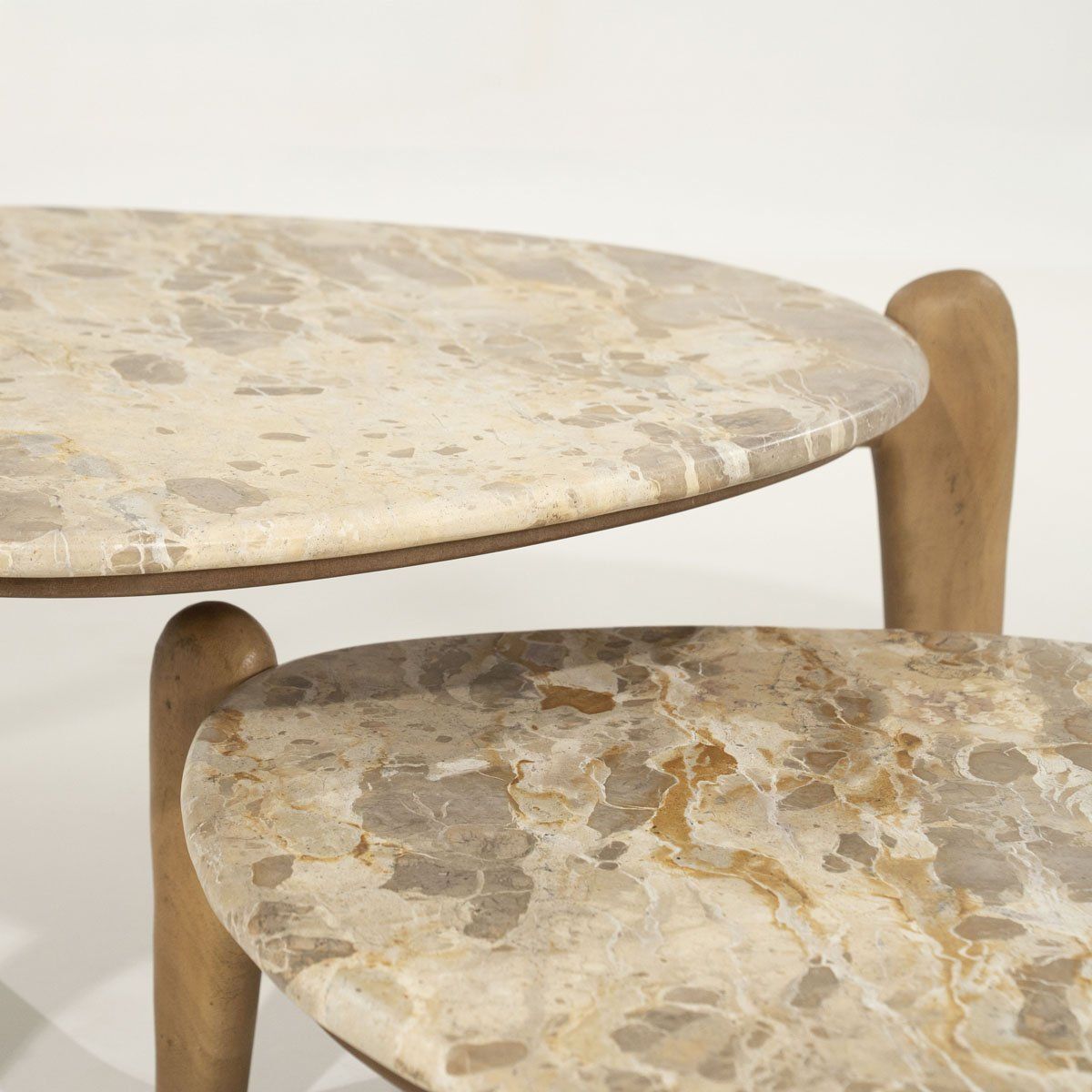 By Boo Marnish Salontafel