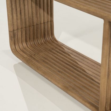 By Boo Rigato Dressoir