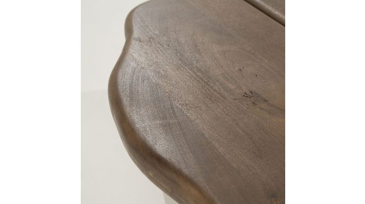 By Boo Yuo Salontafel