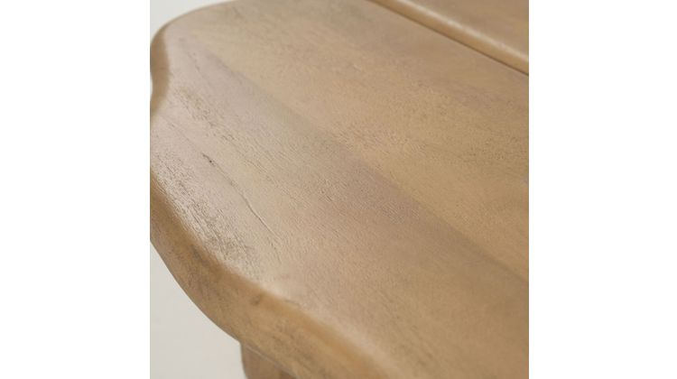 By Boo Yuo Salontafel