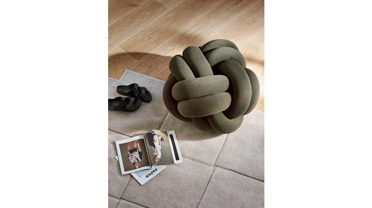 Design House Stockholm Knot XL Zitkussen