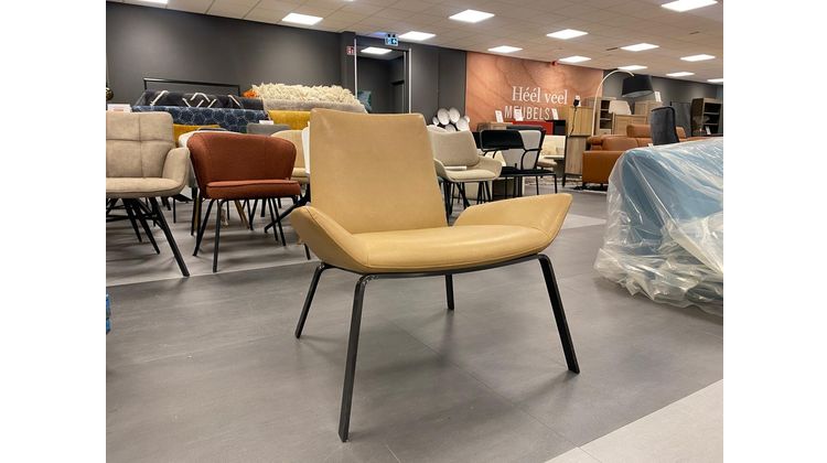 Design on Stock Komio Outlet Fauteuil