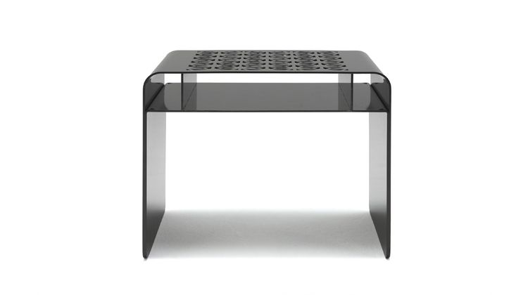 Design on Stock Koyo Bijzettafel