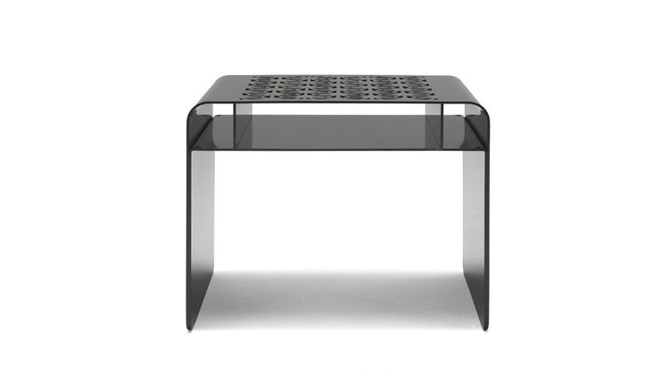 Design on Stock Koyo Bijzettafel