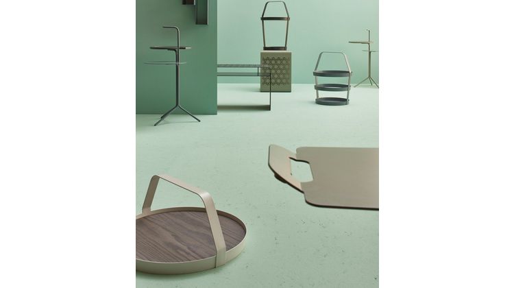 Design on Stock Waiter Ash Dienblad