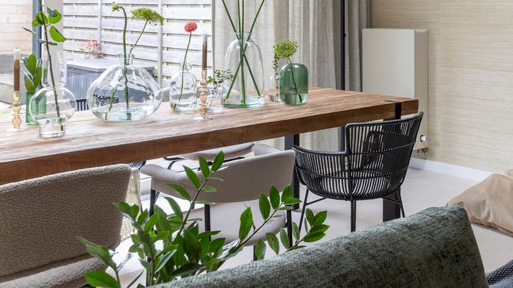 DTP Home Beam Bruin Eettafel