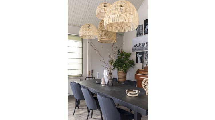 DTP Home Beam Zwart Eettafel