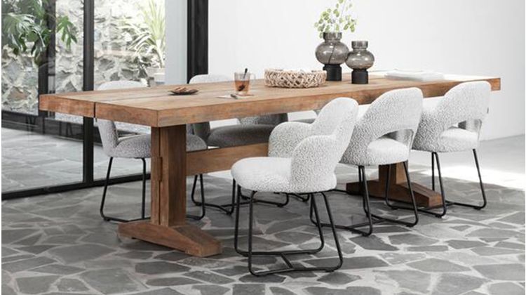 DTP Home Borgo Eettafel