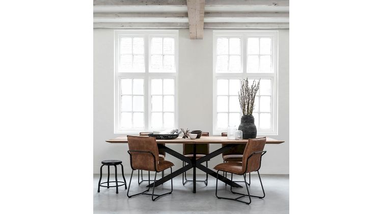 DTP Home Curves Eettafel