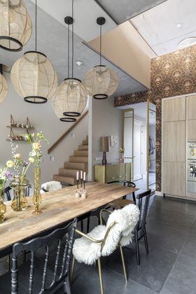 DTP Home Metropole Eettafel