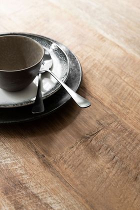 DTP Home Metropole Eettafel