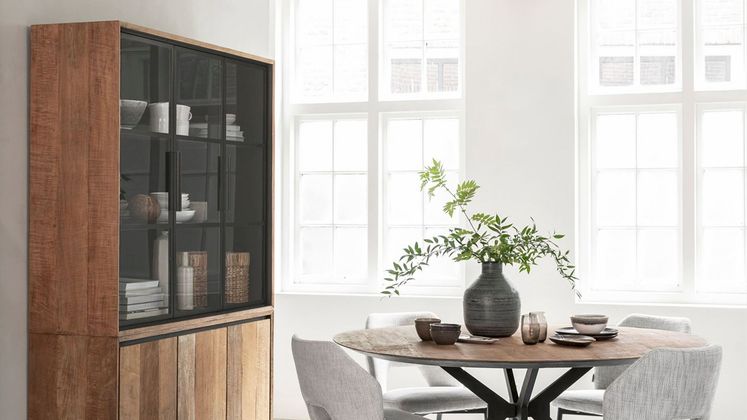 DTP Home Metropole Vitrinekast